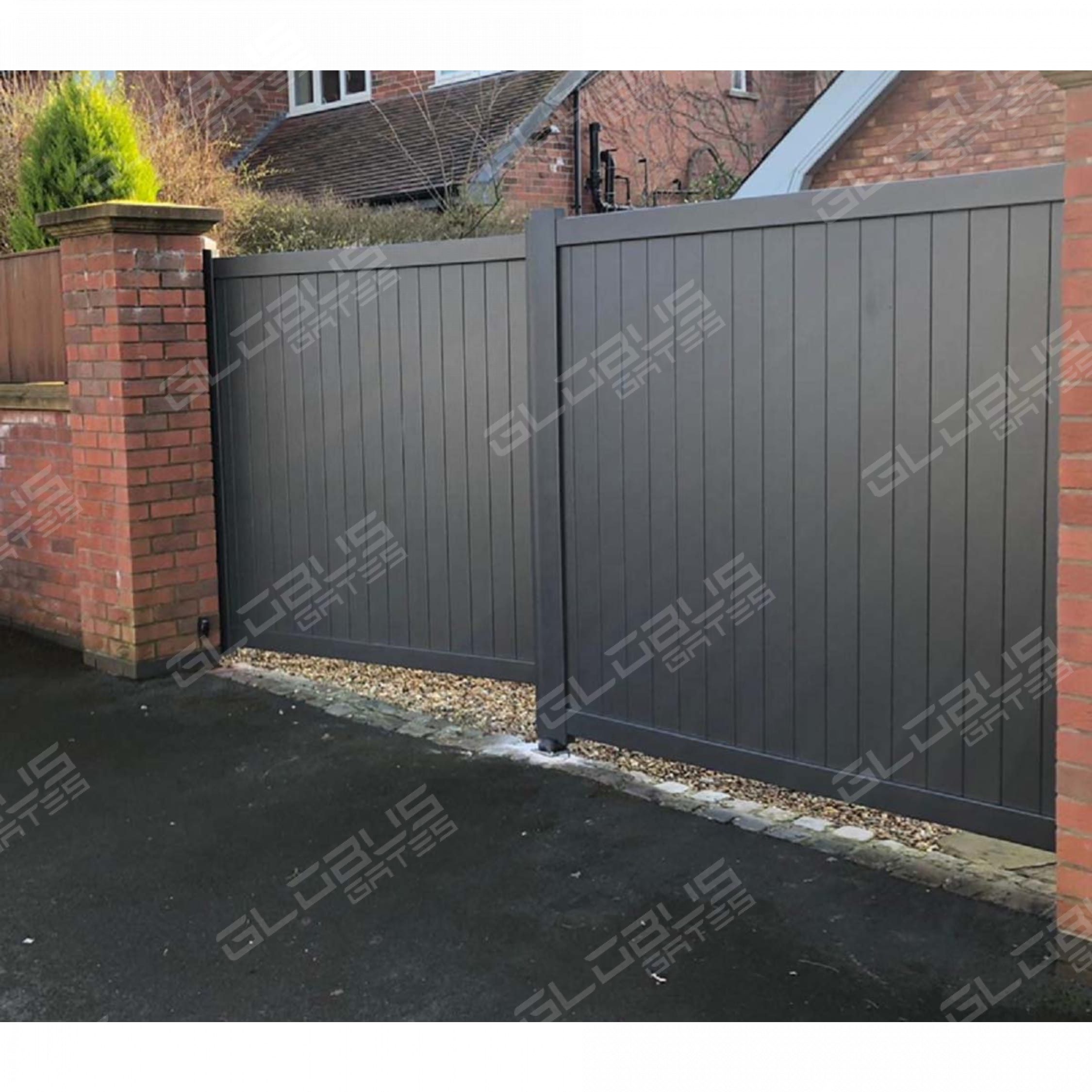 Driveway gate in Los Angeles by Globus Gates