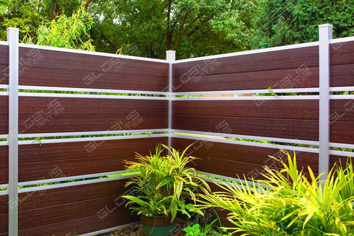 Los Angeles residential fence installation
