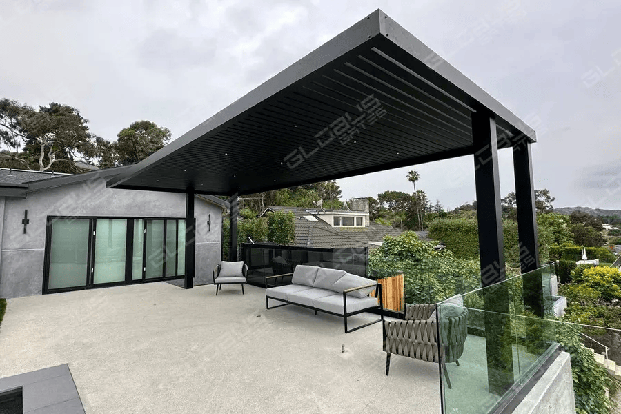 Paradise Shading: Unveiling the best Pergola Installation in Long Beach