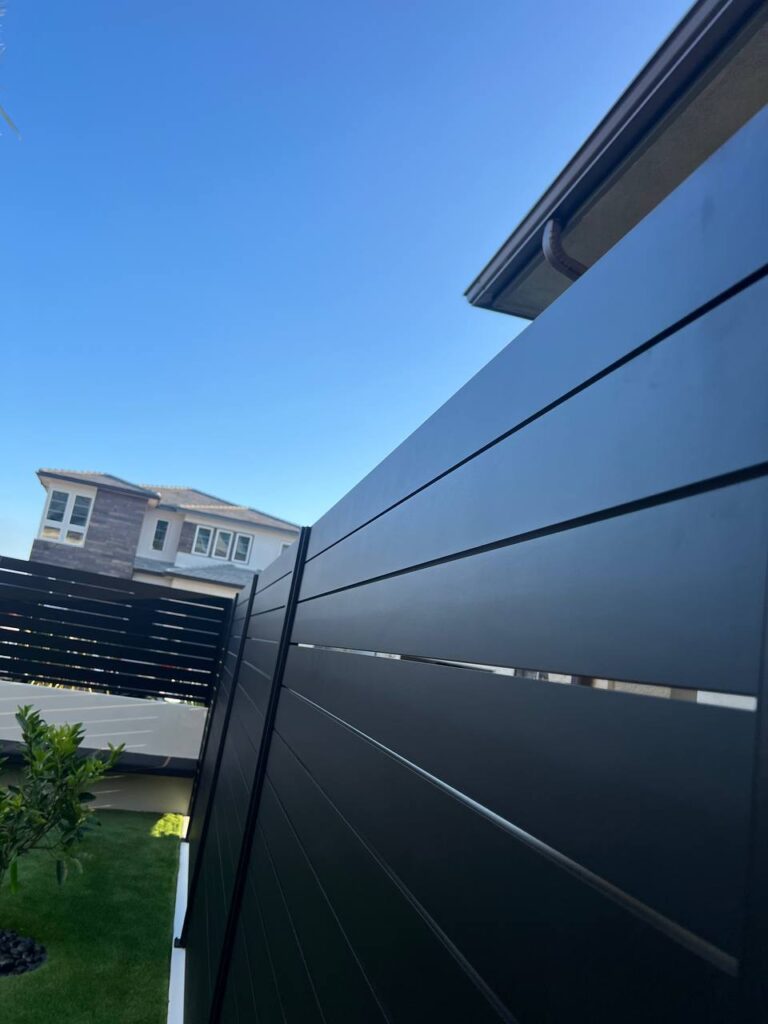 Fence company in Los Angeles - Budgeting for Installation Fence installation budgeting Los Angeles
