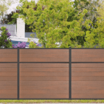 Classic full-privacy composite fence