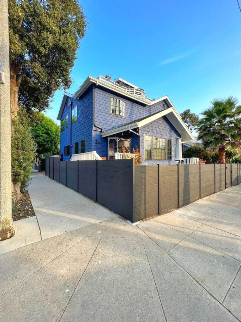 Fence company in Los Angeles - Photo-2025-01-30 22.54.53