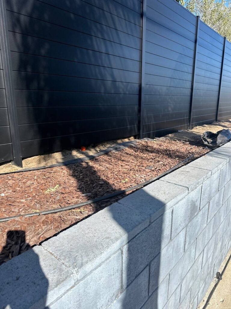 Fence company in Los Angeles - Photo-11-2025-01-27-06-45-07