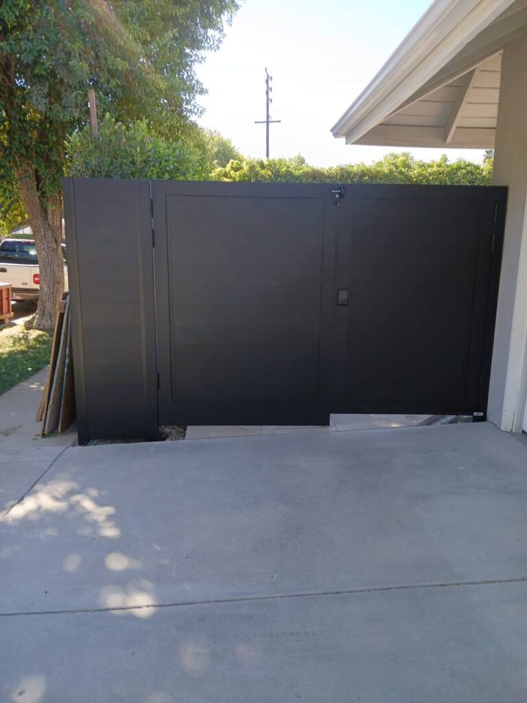 Fence company in Los Angeles - Photo-14-2025-01-27-06-28-58