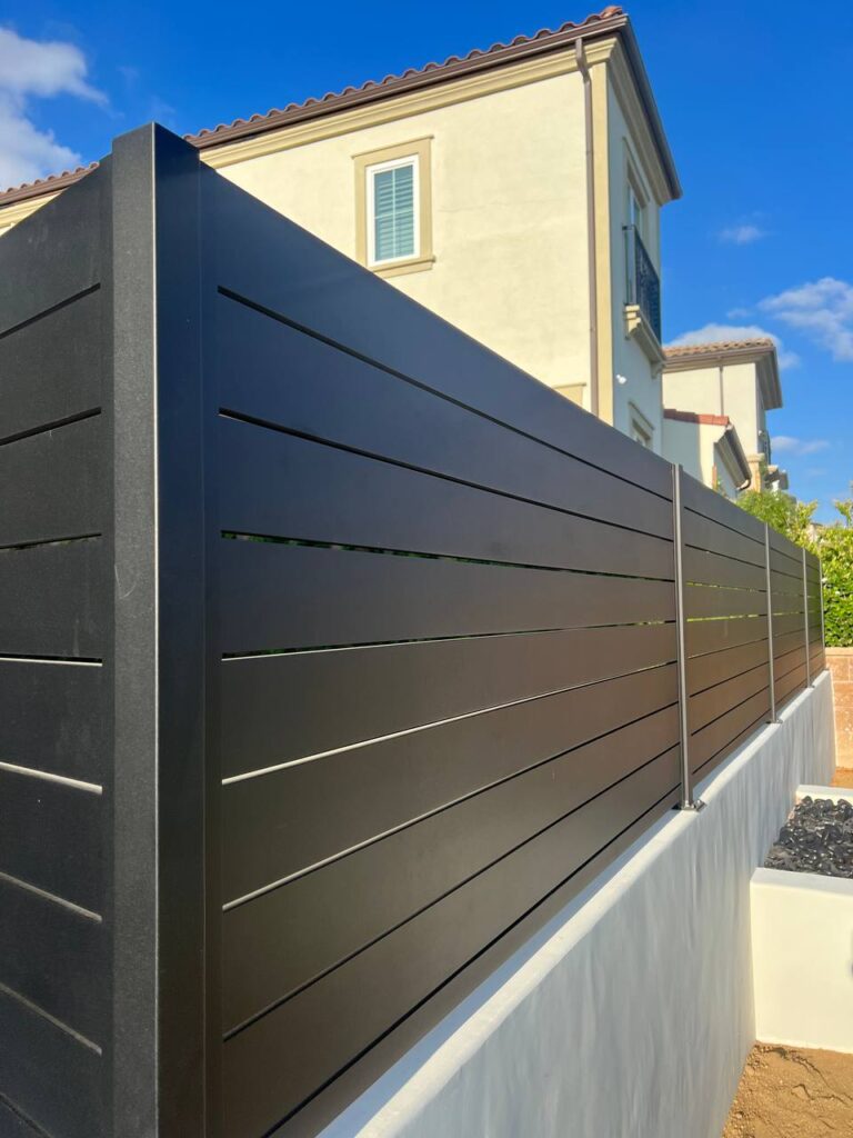 Fence company in Los Angeles - Photo-2024-06-26-08-47-29