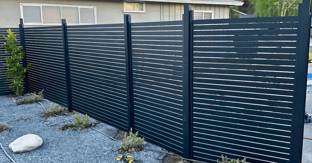 Fence company in Los Angeles - 48