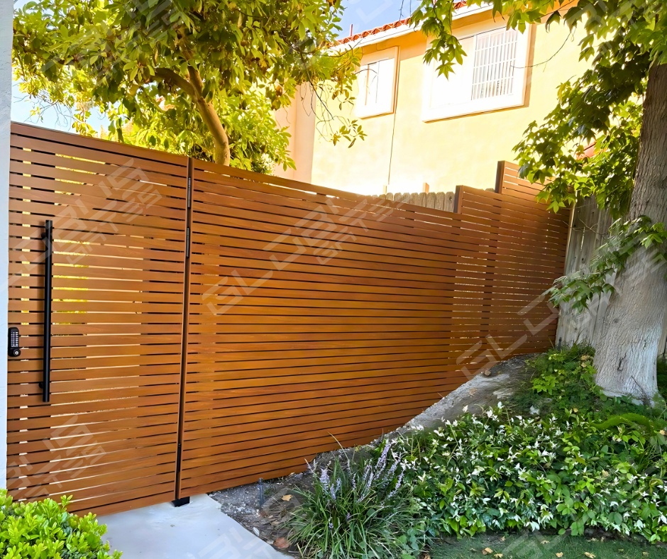 Compatibility of Hardware with Different Fence Materials