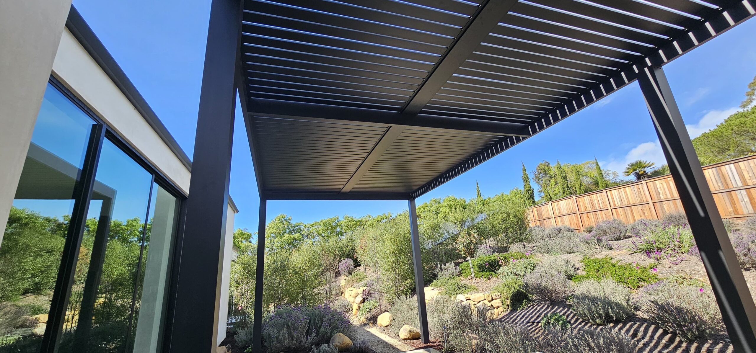 Slat pergola