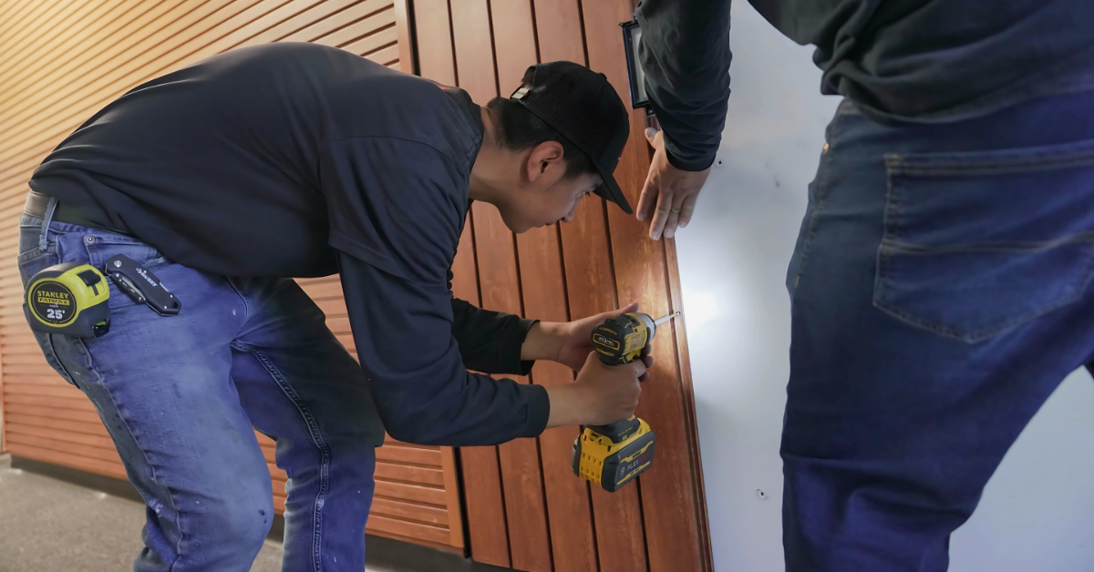 Wall cladding installation process: what to expect