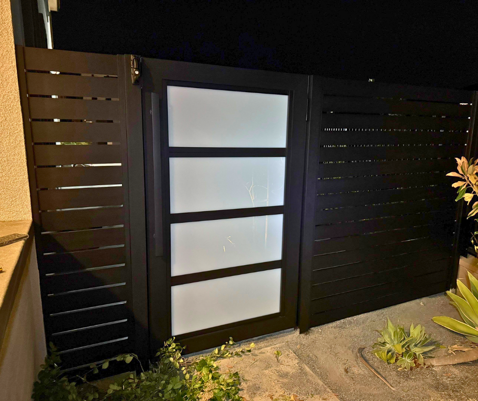 Fully assembled aluminum plexiglass gate with transparent infill and welded frame