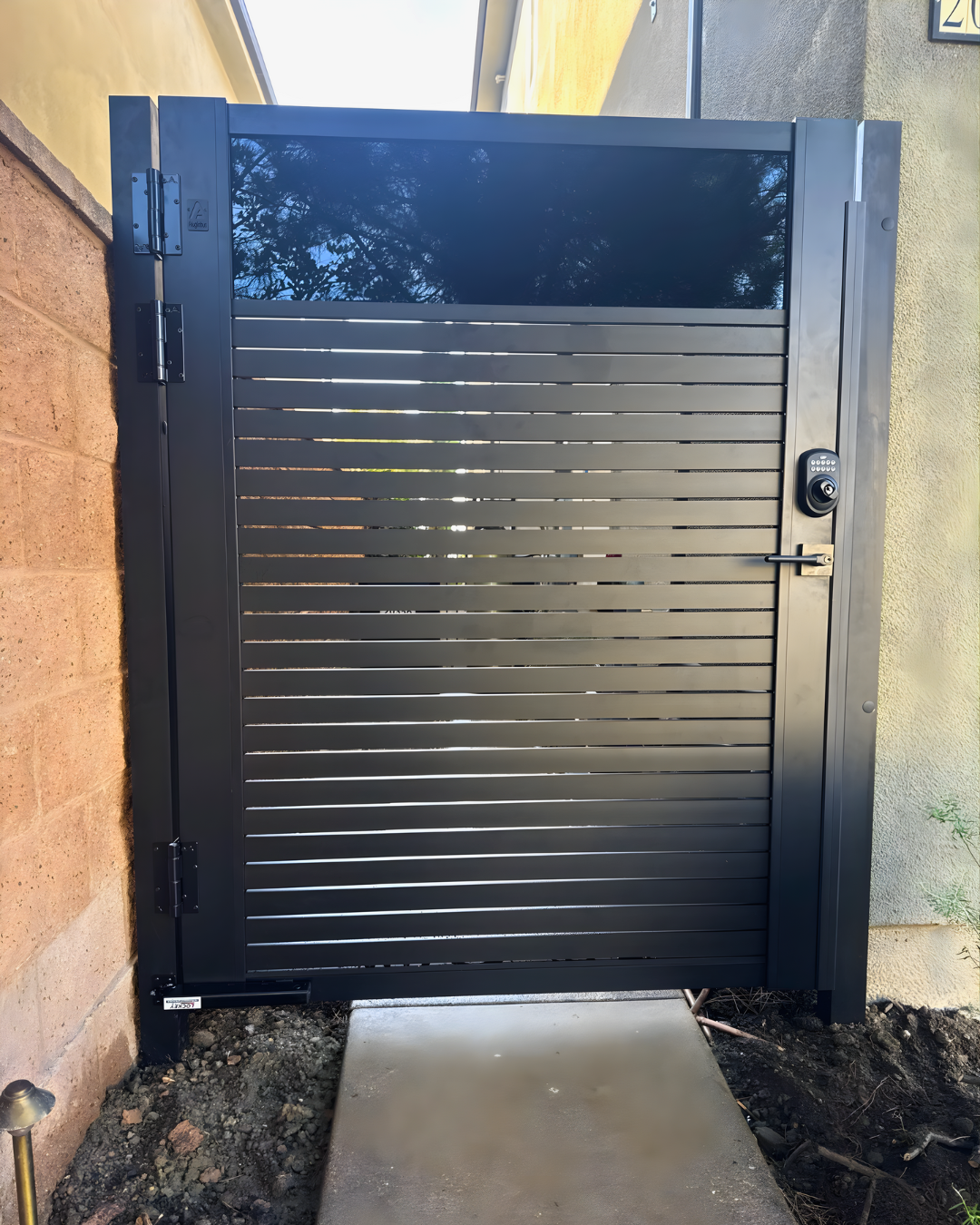 DIY aluminum double gate with wide-profile slats for full driveway coverage