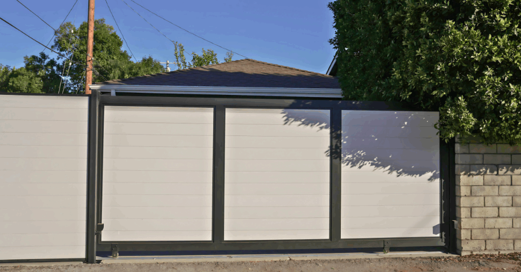 Fence company in Los Angeles - 12