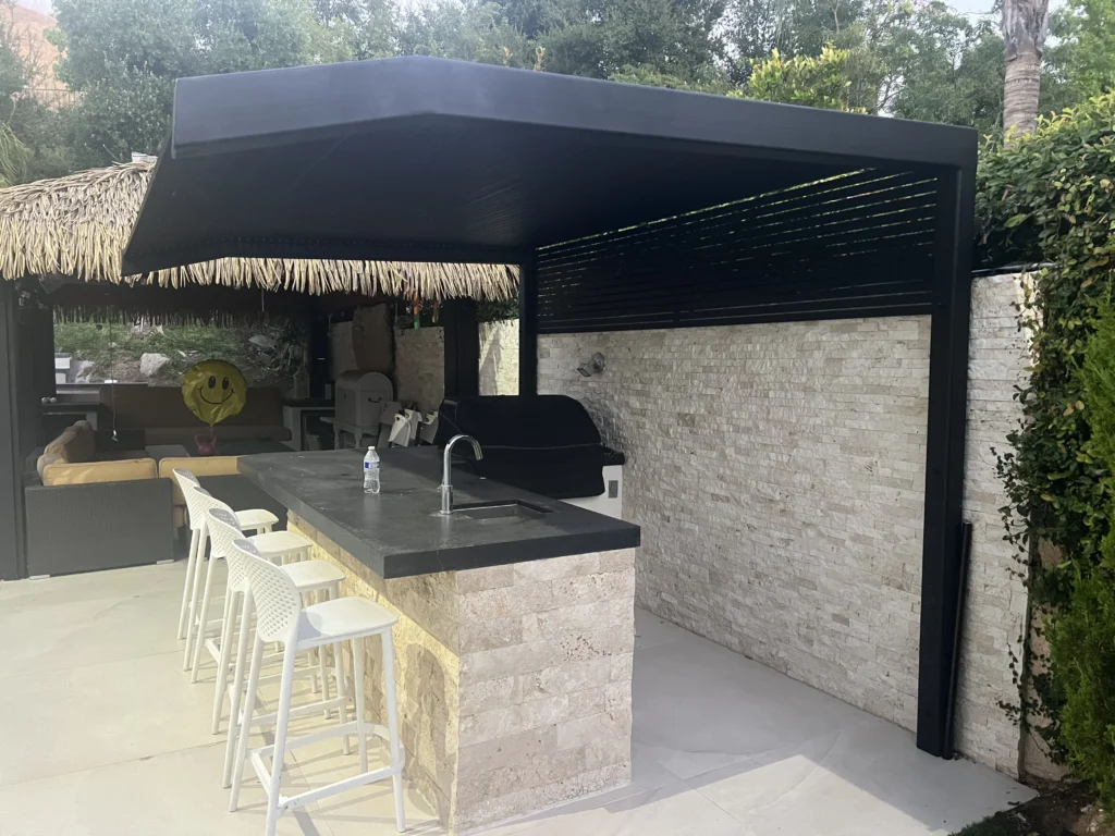 Design Flexibility for Modern Outdoor Living