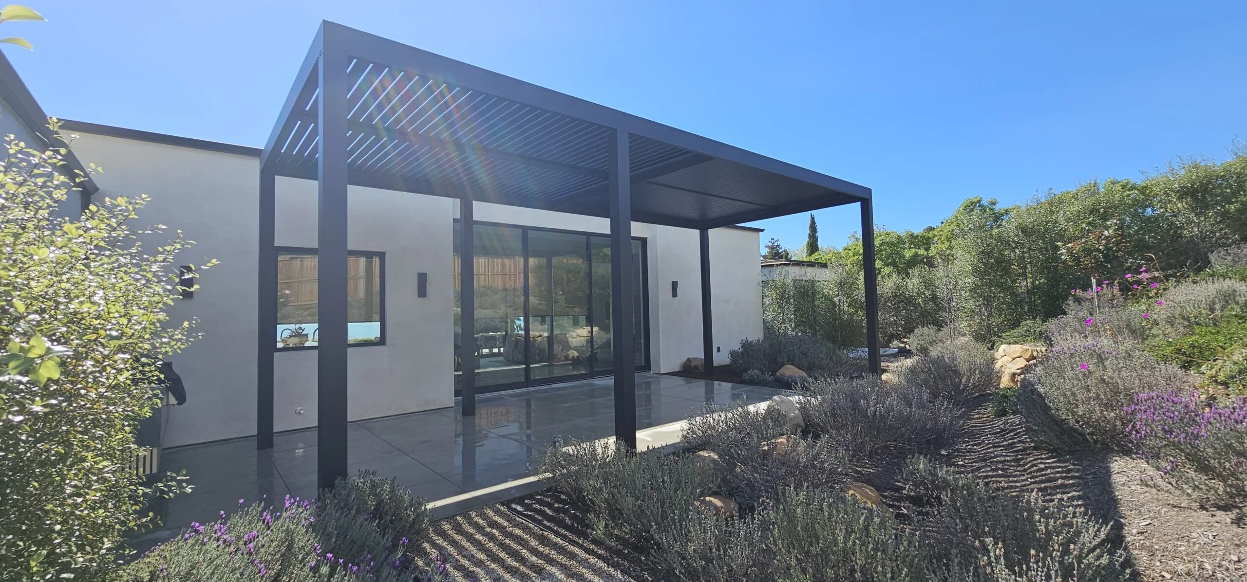 Slat pergola